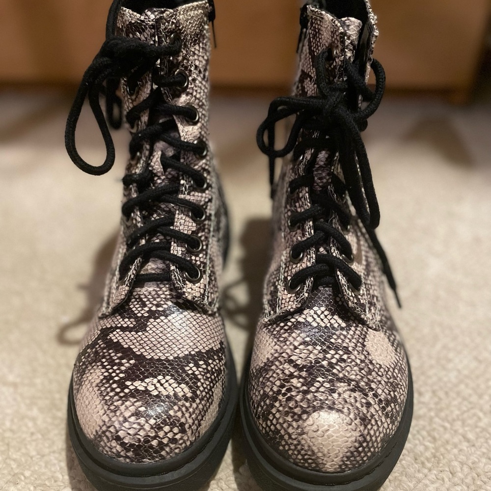 Brand new never worn snakeskin combat boots. SODA brand.